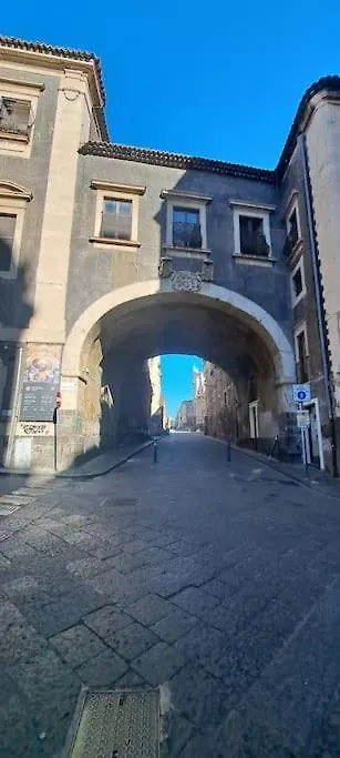 Odeonhouse - Catania - Parking Included Apartment